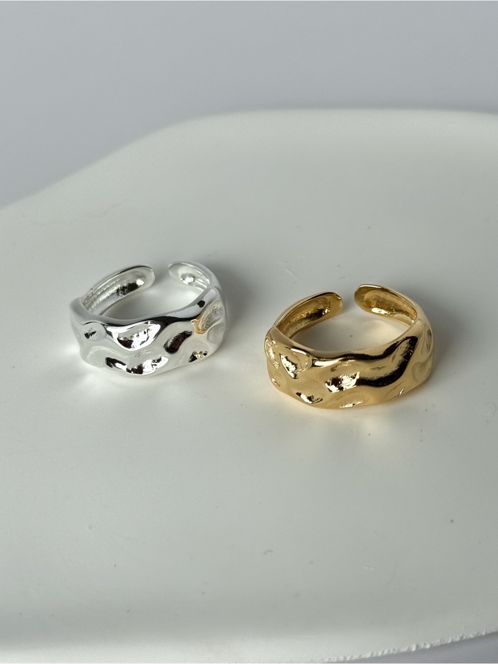 Hammered Open Band Ring — 18k Gold Plated - Adjustable